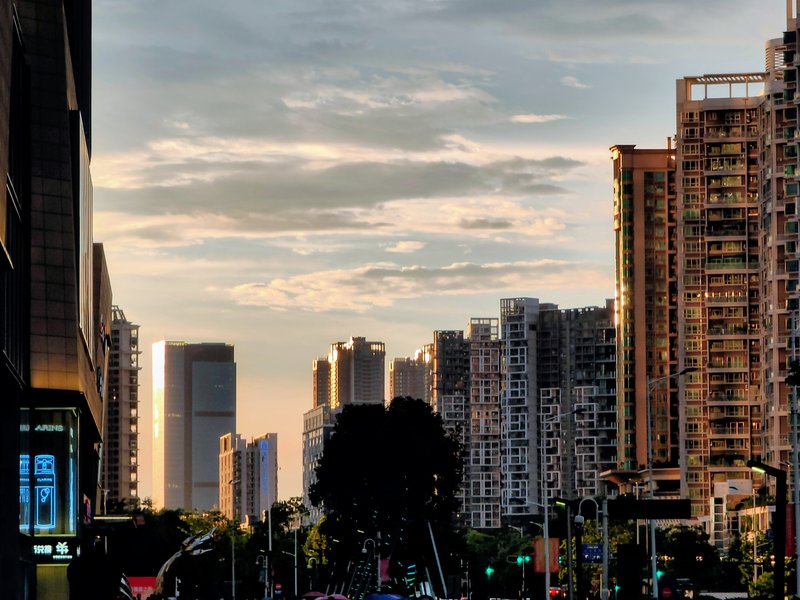 Shenzhen Photo by Welkin Chen on Unsplash